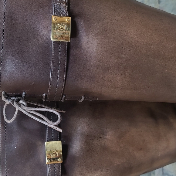 Louis Vuitton Distressed Riding Boots Sz 37 1/2 - Picture 5 of 13
